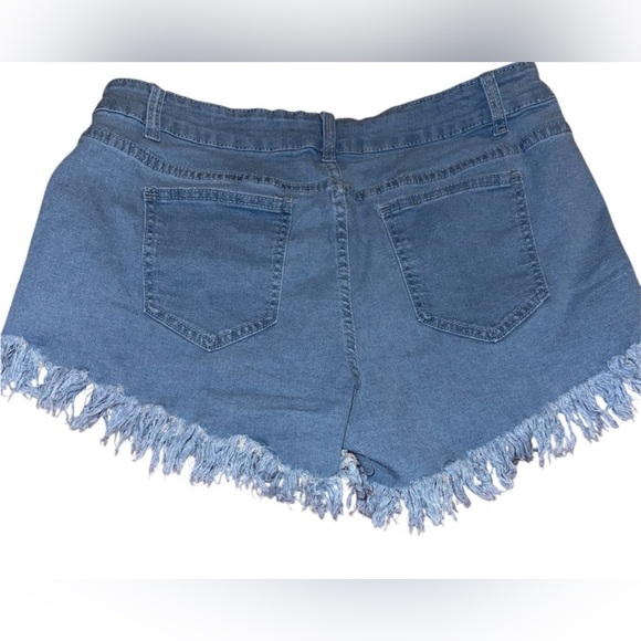 BUNDLE DEAL - 3 PAIRS OF JEAN SHORTS - Picture 5 of 6
